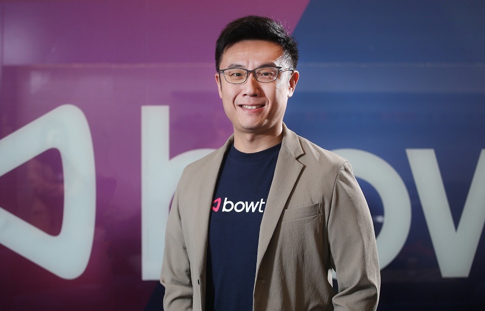 bowtie_medical_director