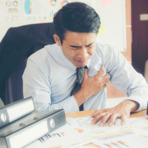 【心臟病】冠心病有何先兆及症狀？成因是什麼？