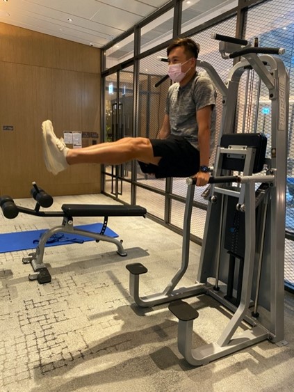 單槓架-雙槓撐體架-動作-2