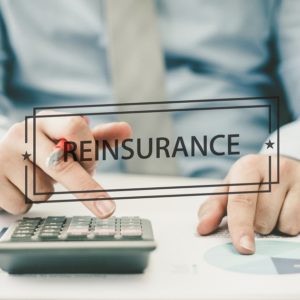 「再保險」是什麼？為何保險公司能為眾多人承保，卻不擔心賠償過多?