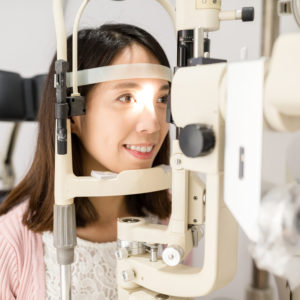 【激光矯視】SMILE同LASIK大比併! 各眼科中心比較