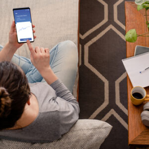 每天打開投資系統的人更容易虧損？