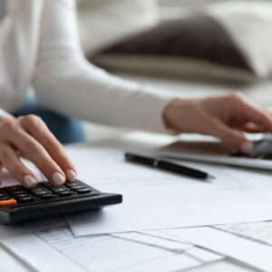 公司醫保年年加保費？解構 Package vs. Tailor-made Plan 點幫你控制成本