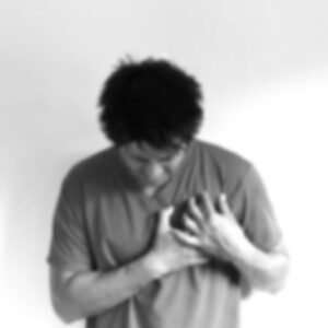 猝死前 9 大先兆！了解原因、自救及預防方法