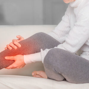 【抽筋】夜晚小腿抽筋大件事？了解原因及舒緩方法！