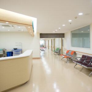 鴨脷洲普通科門診診所