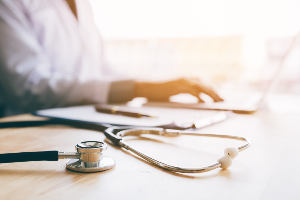 順德聯誼會梁銶琚診所