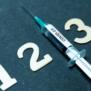 【第三針】副作用／反應有哪些？比較科興及復必泰的 Omicron 病毒抗體！