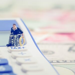 【傷殘人士】誰合資格扣稅？3 個免稅額逐項睇！