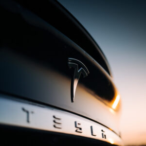 【Tesla保險】價錢比一般車保貴？兩者有何分別？