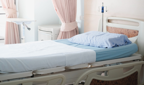 【荃灣港安醫院病房2025】即睇收費、設施及保險理賠須知