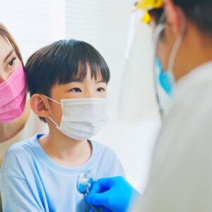 【法國醫院兒科】醫生名單、預約電話、門診收費及保險理賠須知