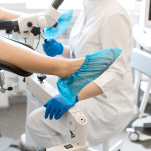 【浸會醫院婦科】醫生名單、預約電話、門診收費及保險理賠須知