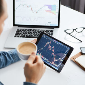 除淨日賣出股票有息收嗎？精選股票除淨日、截止過戶日期及派息日一覽