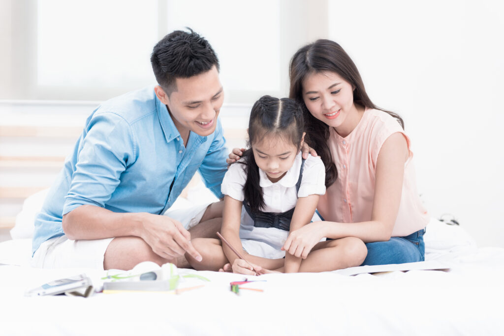 【子女免稅額2025】26/27年度起新生子女免稅額達$26萬！申請條件、年齡上限一覽