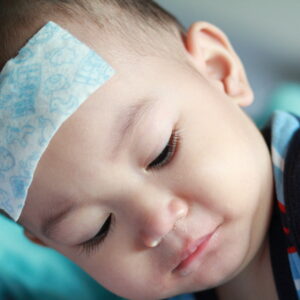 【BB發燒】39度才算發燒？BB發燒原因、病徵及處理方法