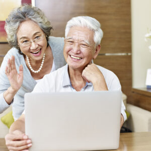 LIHKG買保險FAQs：醫保是必須品？年紀大/窮人應唔應該買？