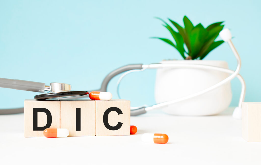 【瀰漫性血管內凝血】症狀、成因、治療及預防方法