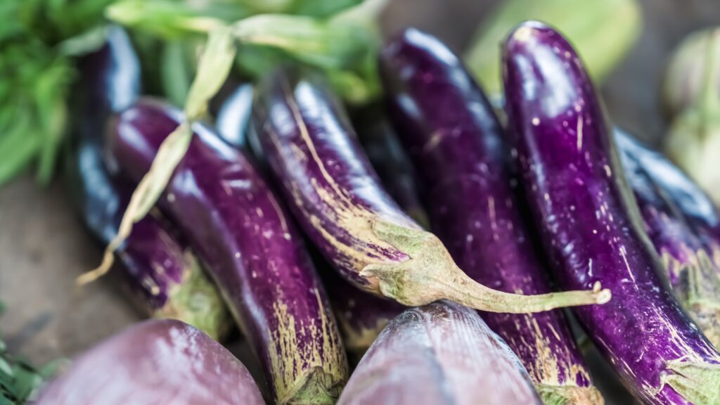 【茄子】5大功效、好處、食用禁忌（附營養＋卡路里）