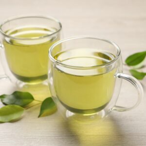 【綠茶】5大功效、好處、飲用禁忌（附營養＋卡路里）