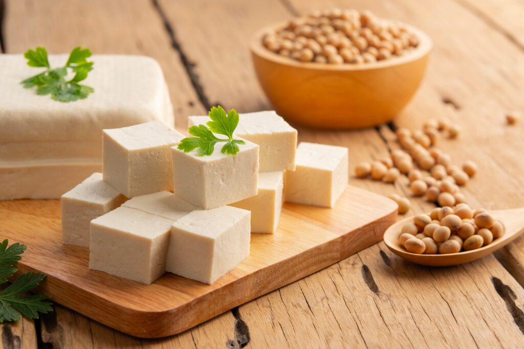 【豆腐】有幾多蛋白質？6大功效、卡路里、食用禁忌（附營養及食譜）