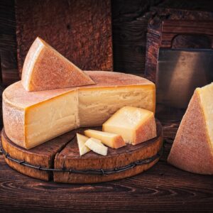 【芝士】了解6大功效、卡路里、食用禁忌（附營養及食譜）