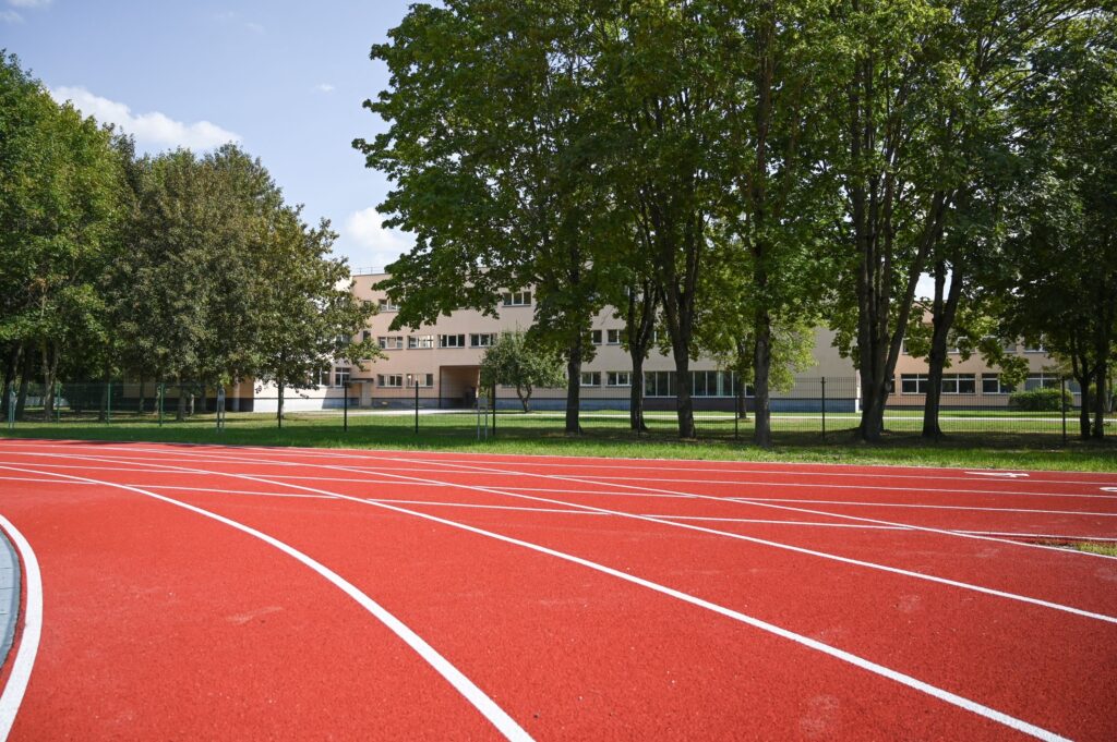 【北區運動場】開放時間、設施、停車場與交通