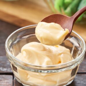 【蛋黃醬】了解6大功效、卡路里、食用禁忌（附營養及食譜）