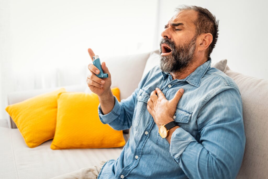 【呼吸困難】如何自救？成因、症狀、治療及預防方法