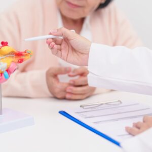 【胰腺炎】急性及慢性有咩分別？即睇成因、症狀、治療及預防方法