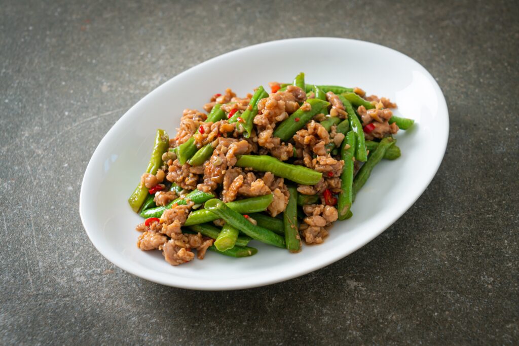 【欖菜肉鬆四季豆】了解7大功效、卡路里、食用禁忌（附營養及食譜）