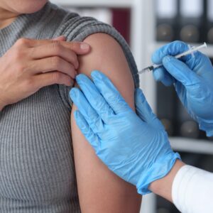 流感疫苗2025：了解資助計劃、診所名單、品牌及價錢