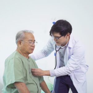 【寶血醫院心臟科】醫生名單、預約電話、門診收費及保險理賠須知