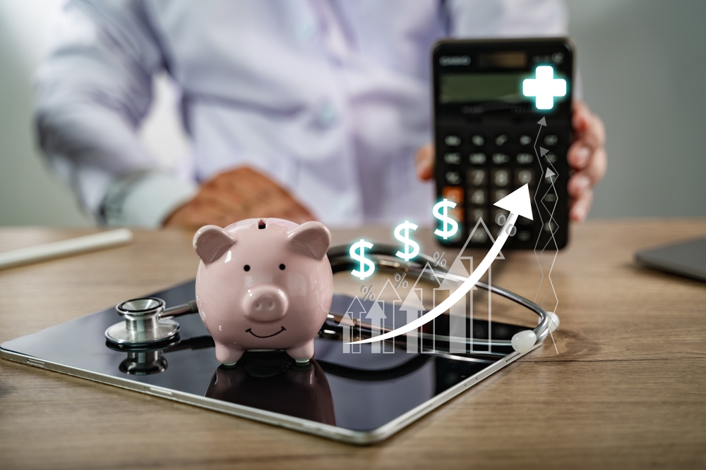 【自願醫保長遠保費比較】即睇標準/靈活/高端計劃30年保費差距！