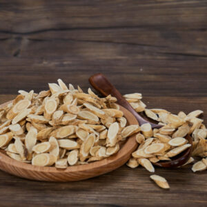 【黃芪】與北芪有何分別？了解功效、食用禁忌及黃芪水做法