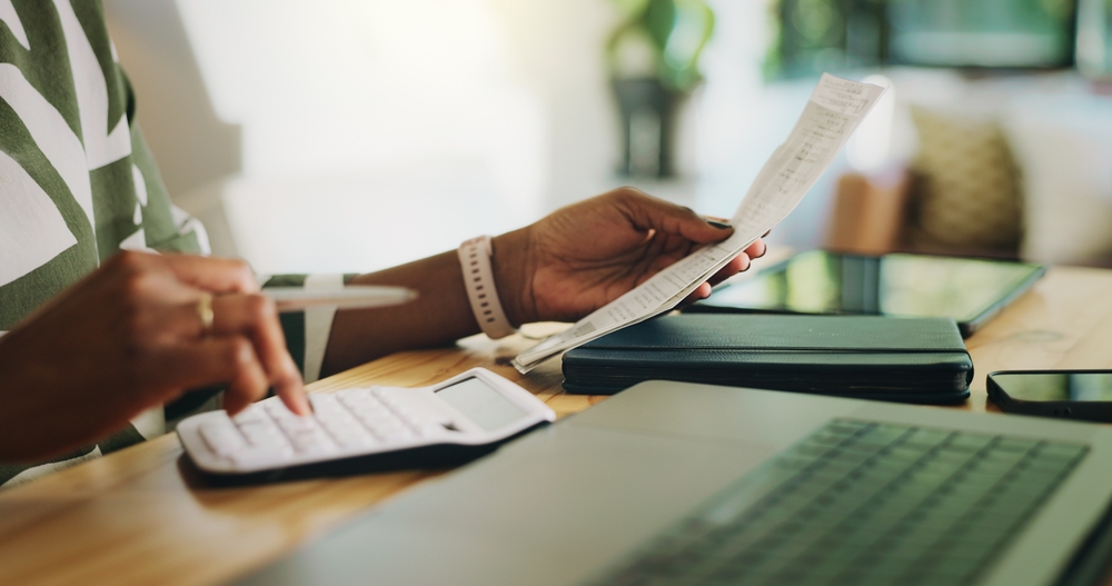 【年金扣稅2026】扣稅上限有幾多？即睇計算方法及例子（附詳細申請步驟）