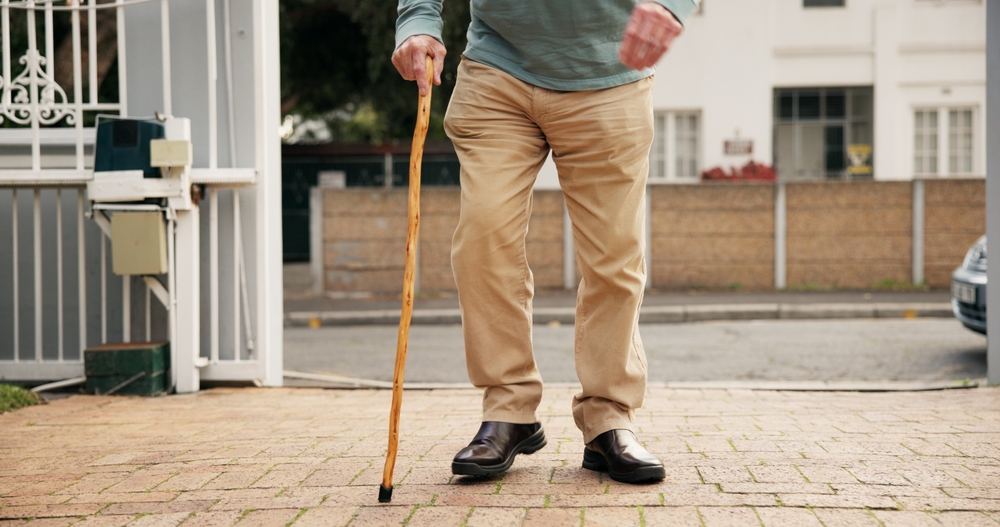 【老人家腳無力】詳解成因、潛在風險、疾病與改善方法