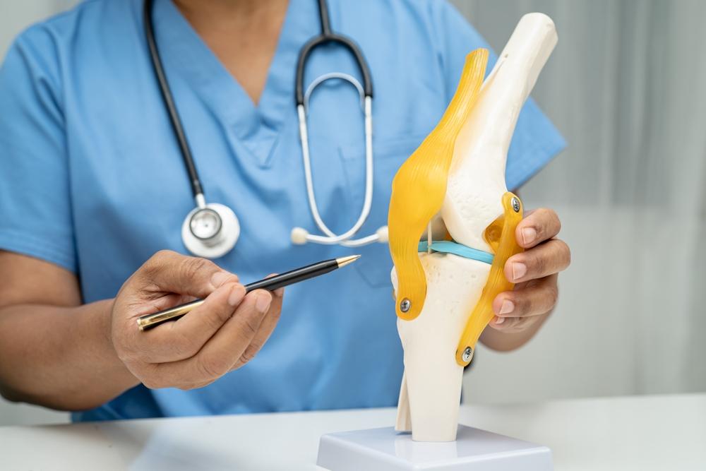 政府骨科門診幾耐有得睇？2026 最新輪候時間、收費、預約方法一文看清